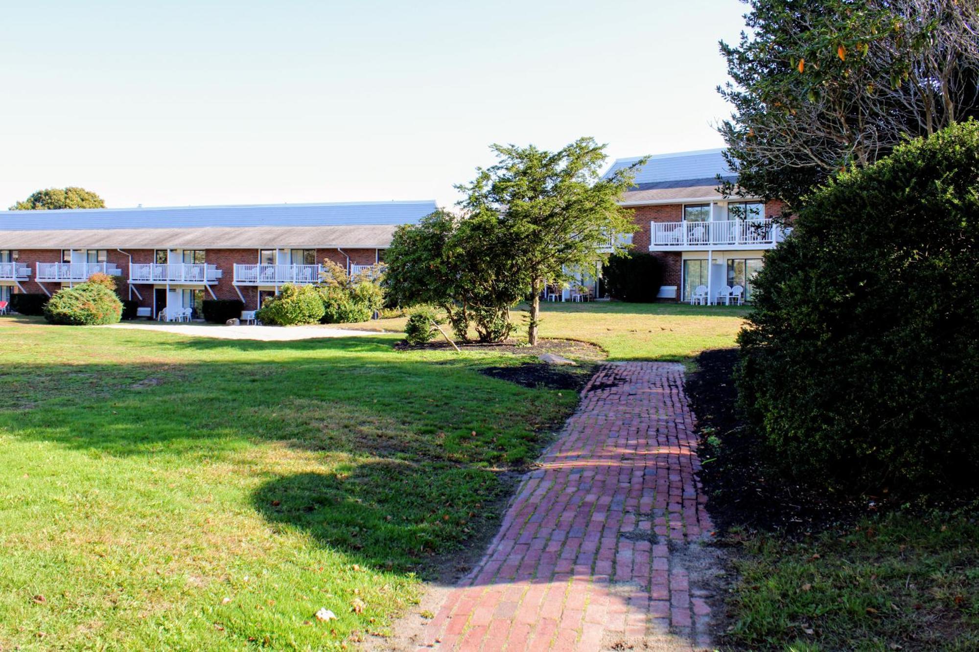 Cape Cod Irish Village - The Emerald Resort Barnstable Exterior foto